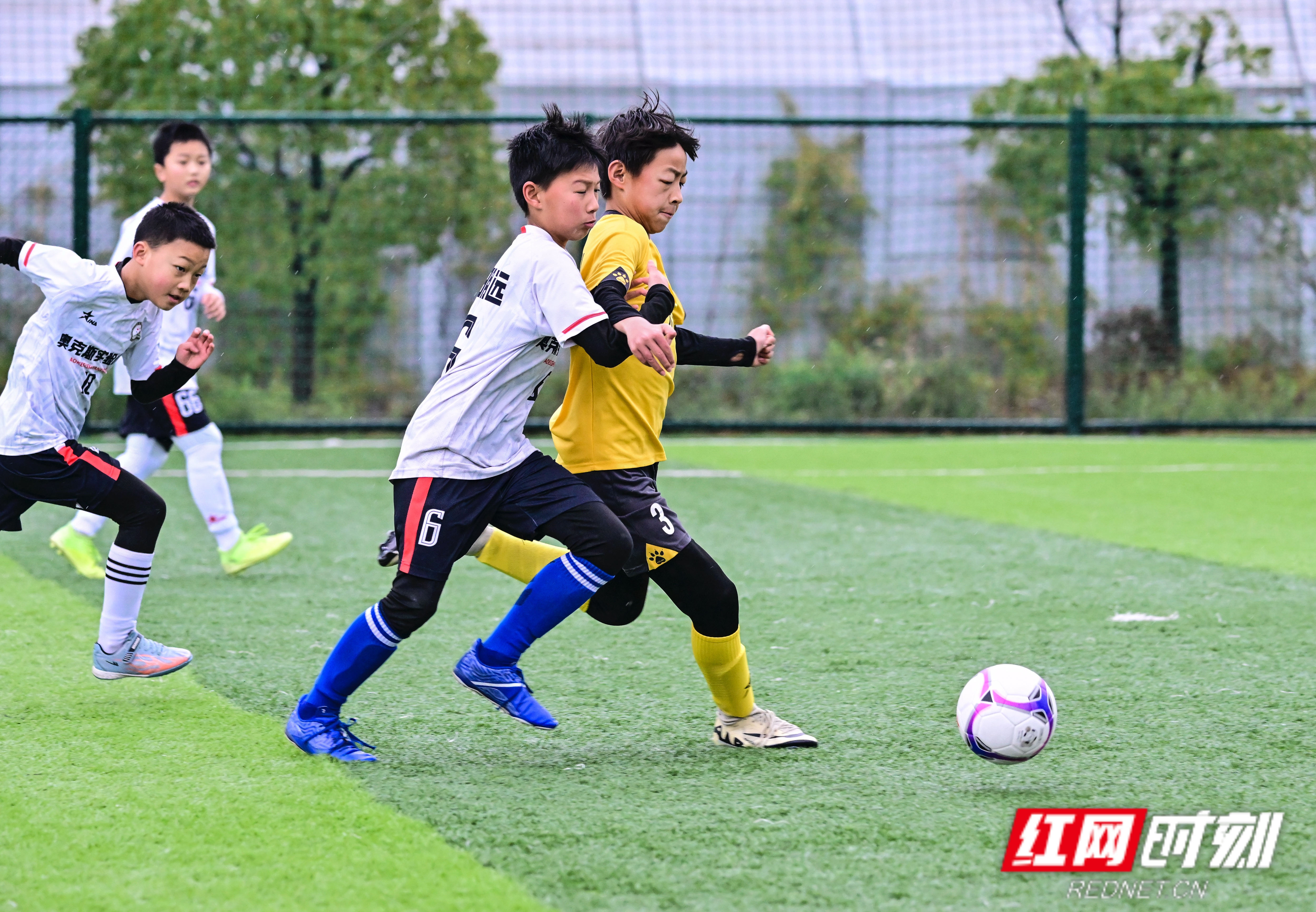 足球慈善赛冲突足球慈善赛